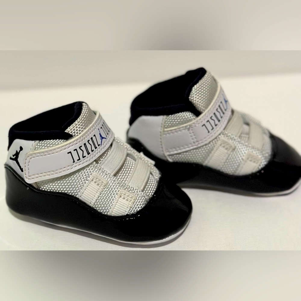 (106)- 🖤 Collectibles 🖤 Baby Jordan 11 GS Concord🔥 These Is A Must Have 💨 S2
